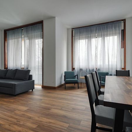 Joivy Chic 3-Bed Flat Near Colonne Di San Lorenzo ミラノ エクステリア 写真