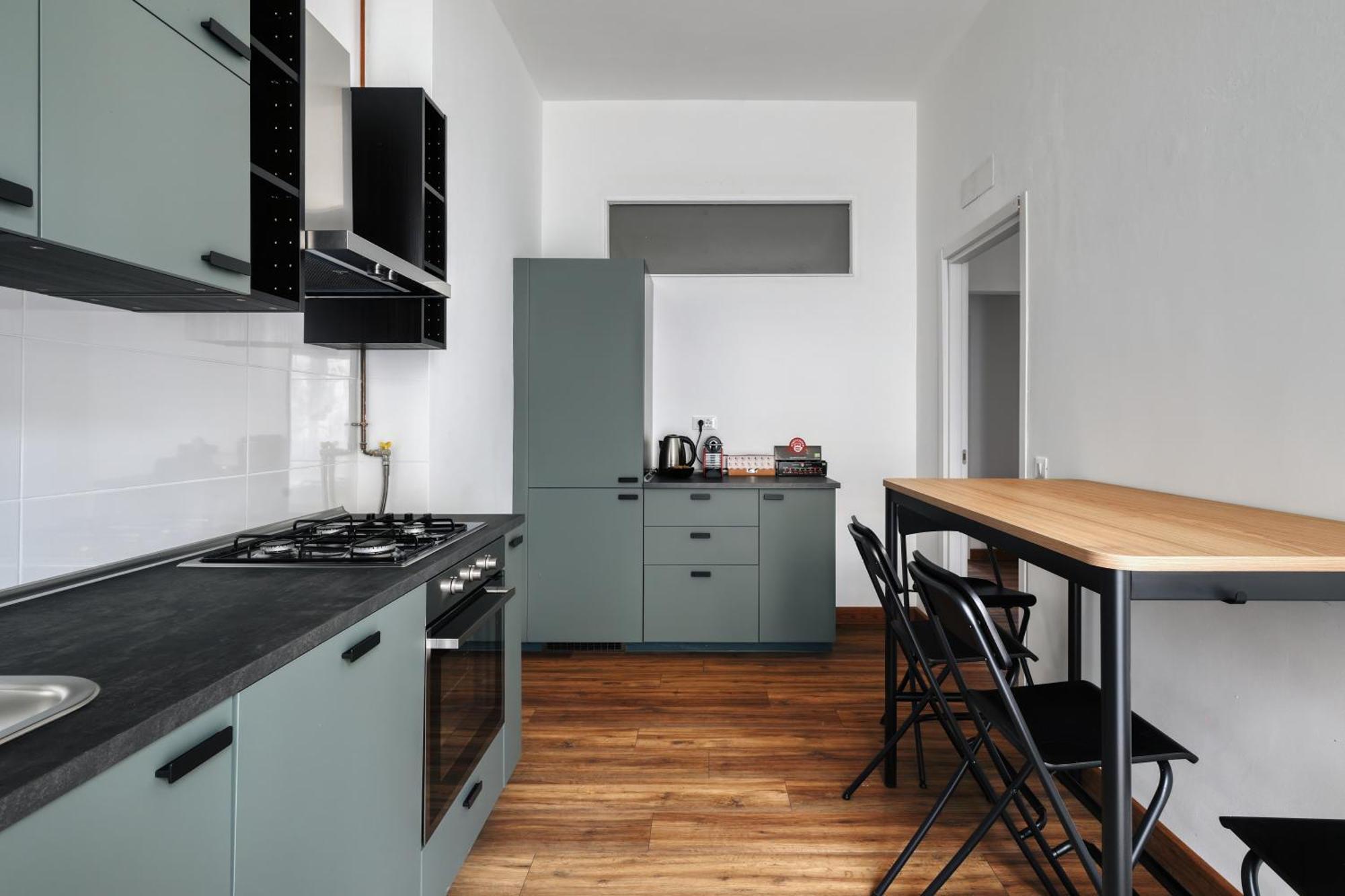 Joivy Chic 3-Bed Flat Near Colonne Di San Lorenzo ミラノ エクステリア 写真